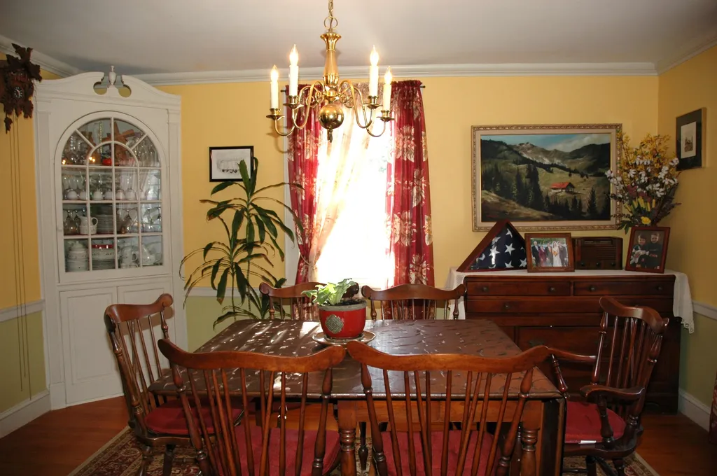 925 Belmont Street Manchester NH 03104