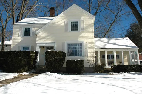 925 Belmont Street Manchester NH 03104
