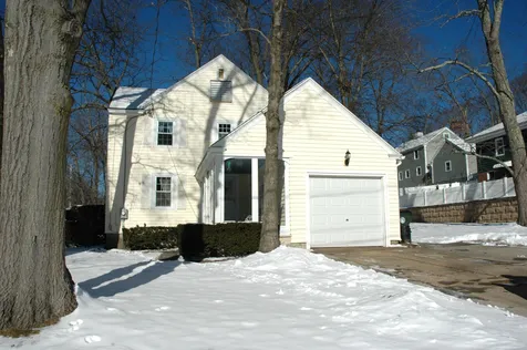 925 Belmont Street Manchester NH 03104