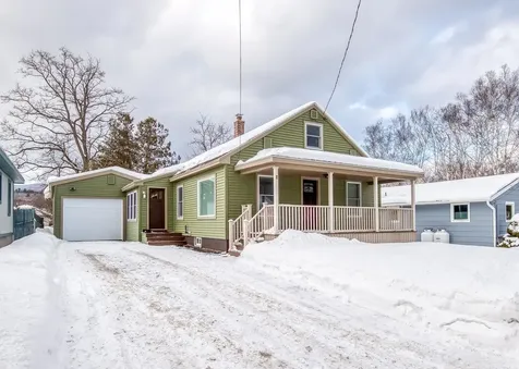 17 Elm Street Gorham NH 03581