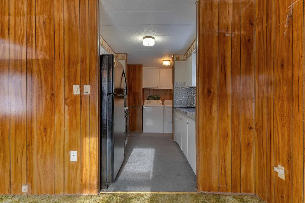 28 Caincrest Road York ME 03909