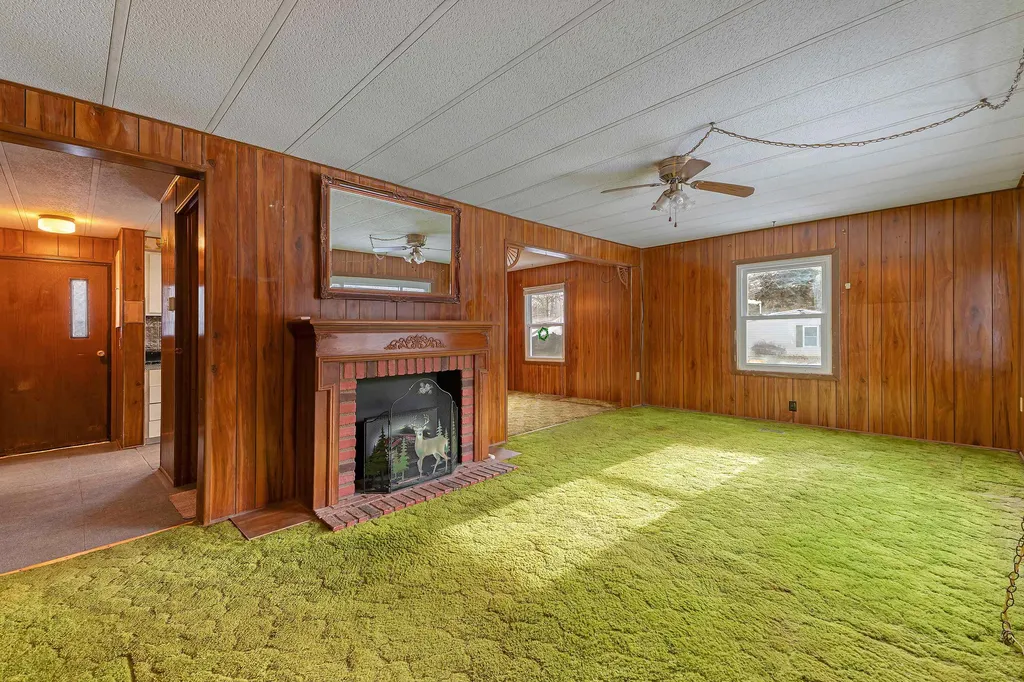 28 Caincrest Road York ME 03909