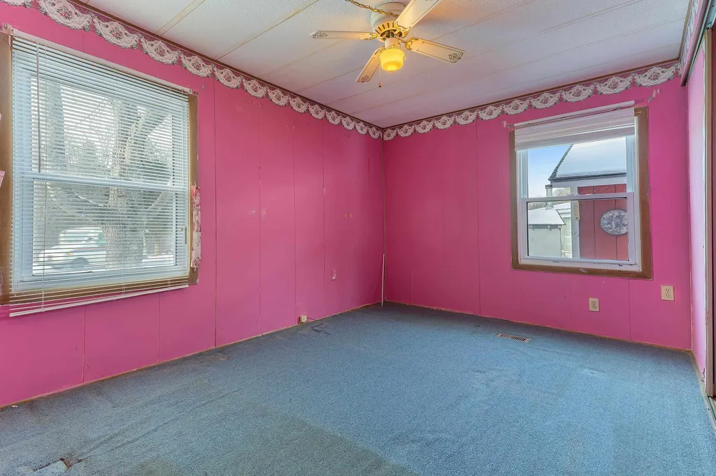 28 Caincrest Road York ME 03909
