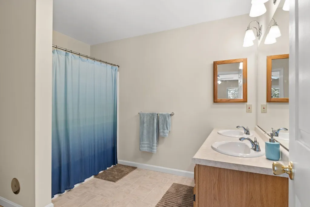 2 Cardinal Lane Essex Junction VT 05452