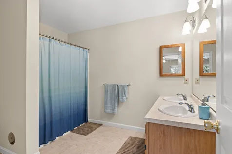 2 Cardinal Lane Essex Junction VT 05452