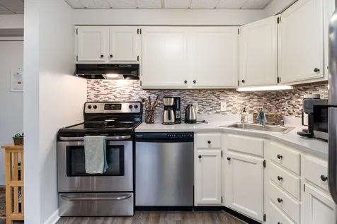 135 East Mountian Road Killington VT 05751