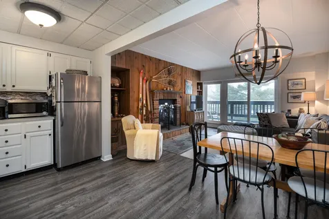 135 East Mountian Road Killington VT 05751