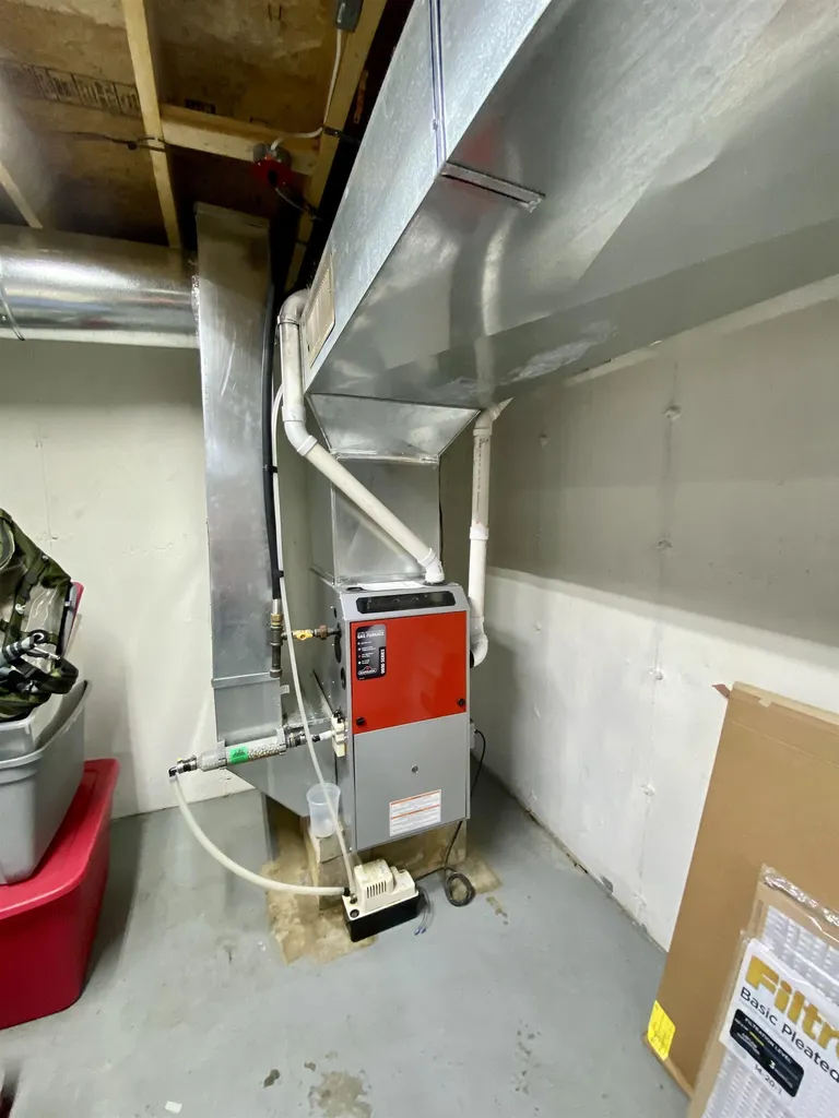 29 Colburn Road Colebrook NH 03576