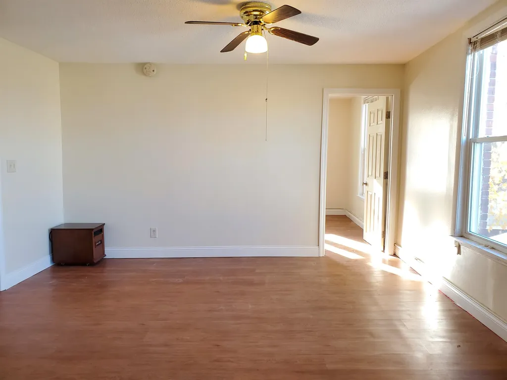 23 Elm Street Nashua NH 03060