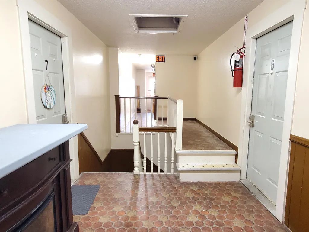 23 Elm Street Nashua NH 03060