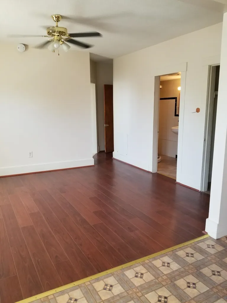 23 Elm Street Nashua NH 03060