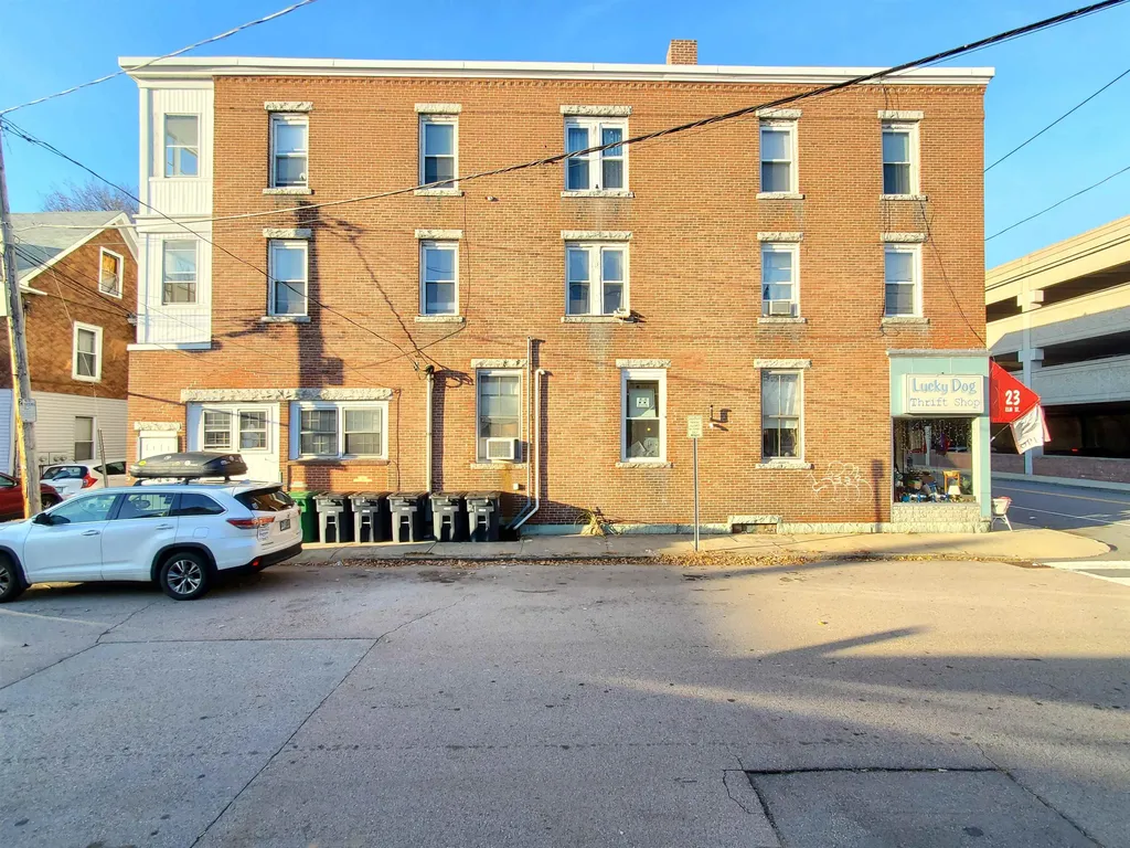 23 Elm Street Nashua NH 03060