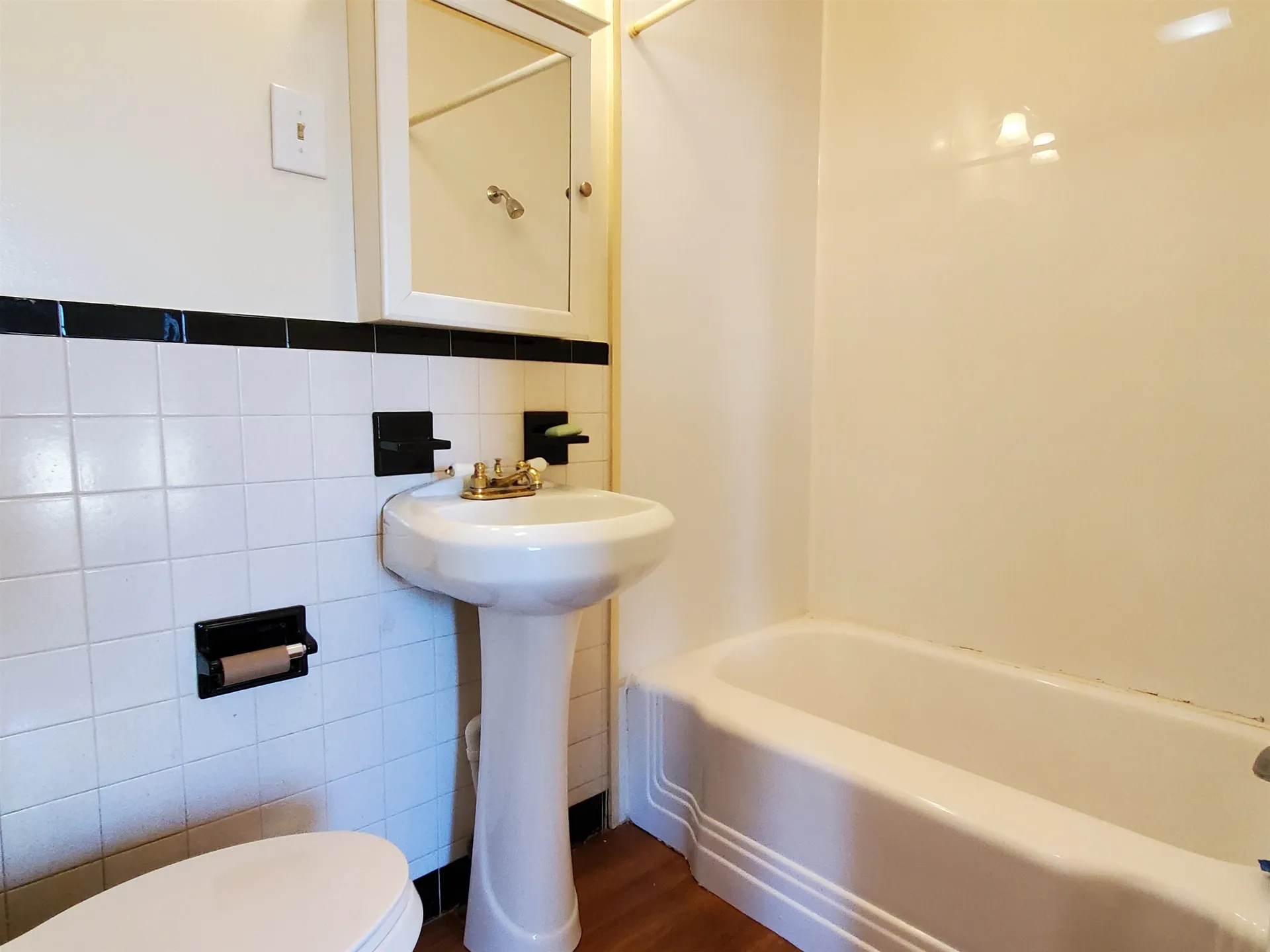 23 Elm Street Nashua NH 03060