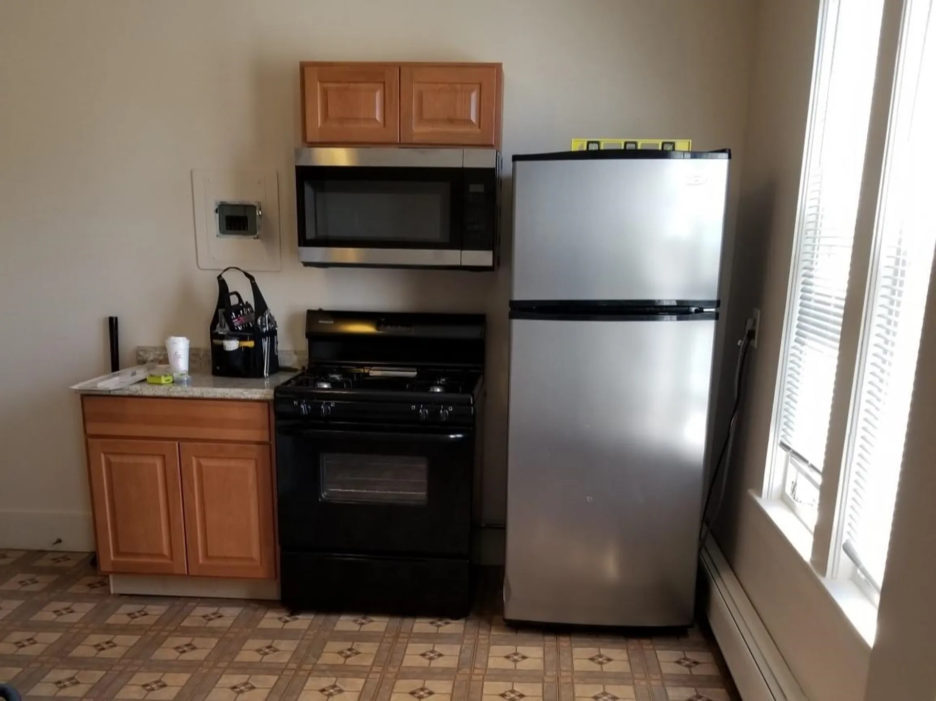 23 Elm Street Nashua NH 03060