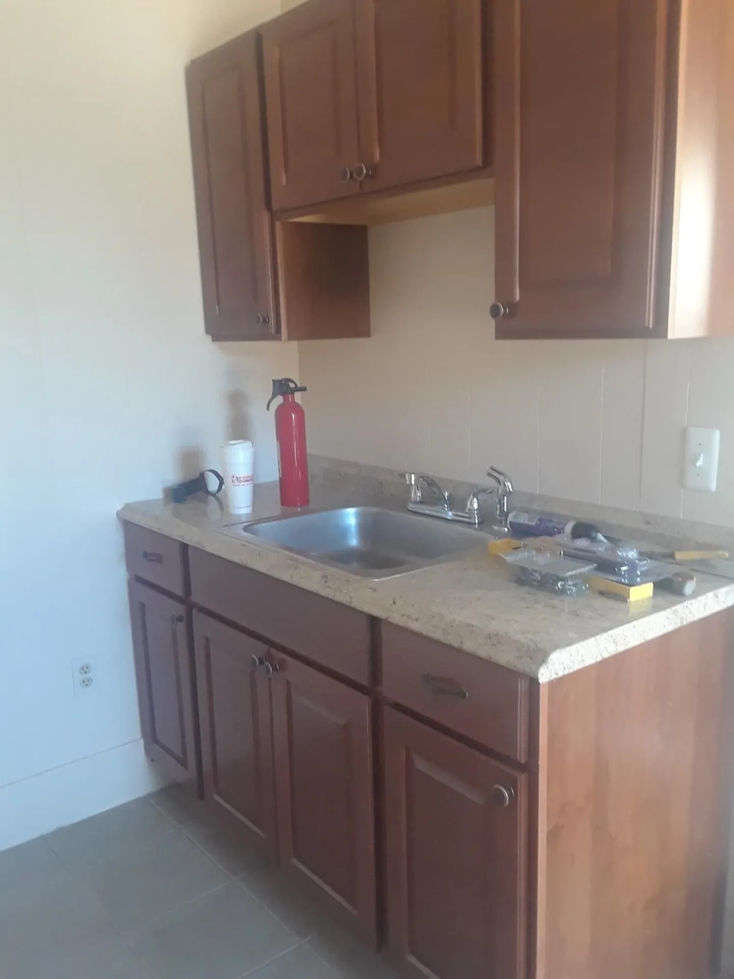 23 Elm Street Nashua NH 03060