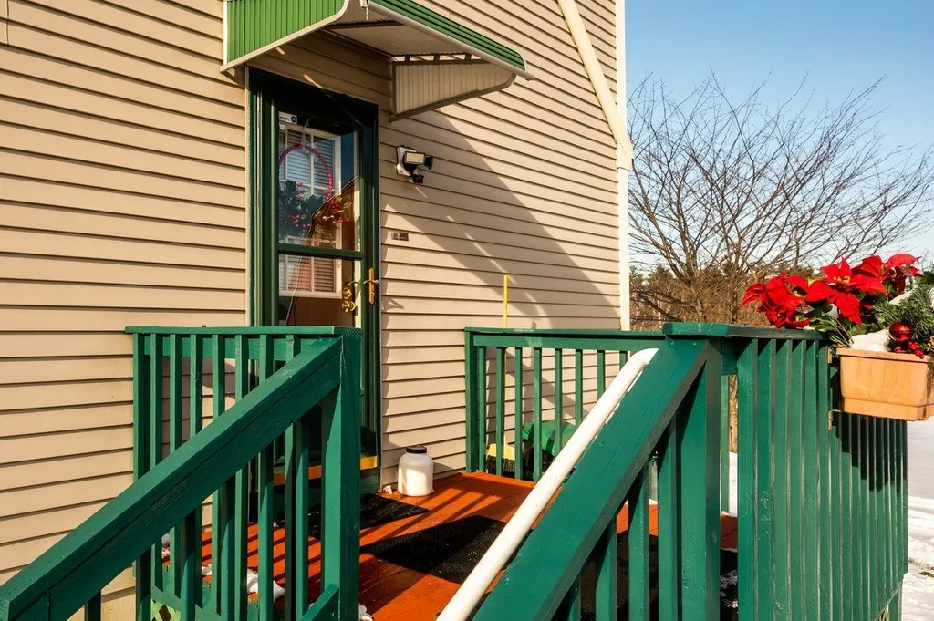 676 Salmon Falls Road Rochester NH 03868