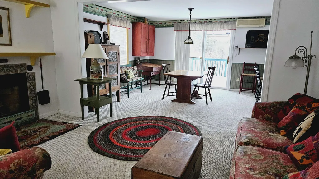 676 Salmon Falls Road Rochester NH 03868