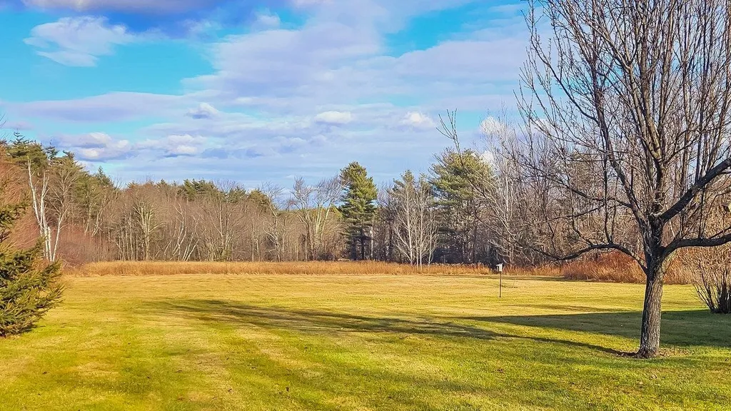 676 Salmon Falls Road Rochester NH 03868