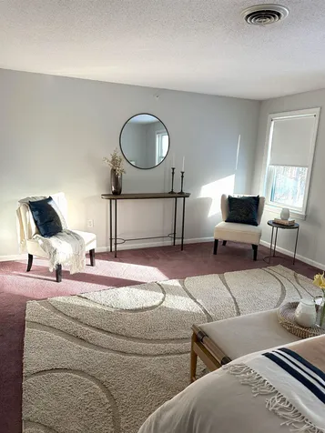 6 Mayfair Lane Nashua NH 03063