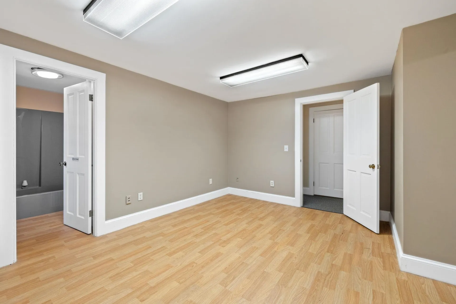 44 Newmarket Road Durham NH 03824