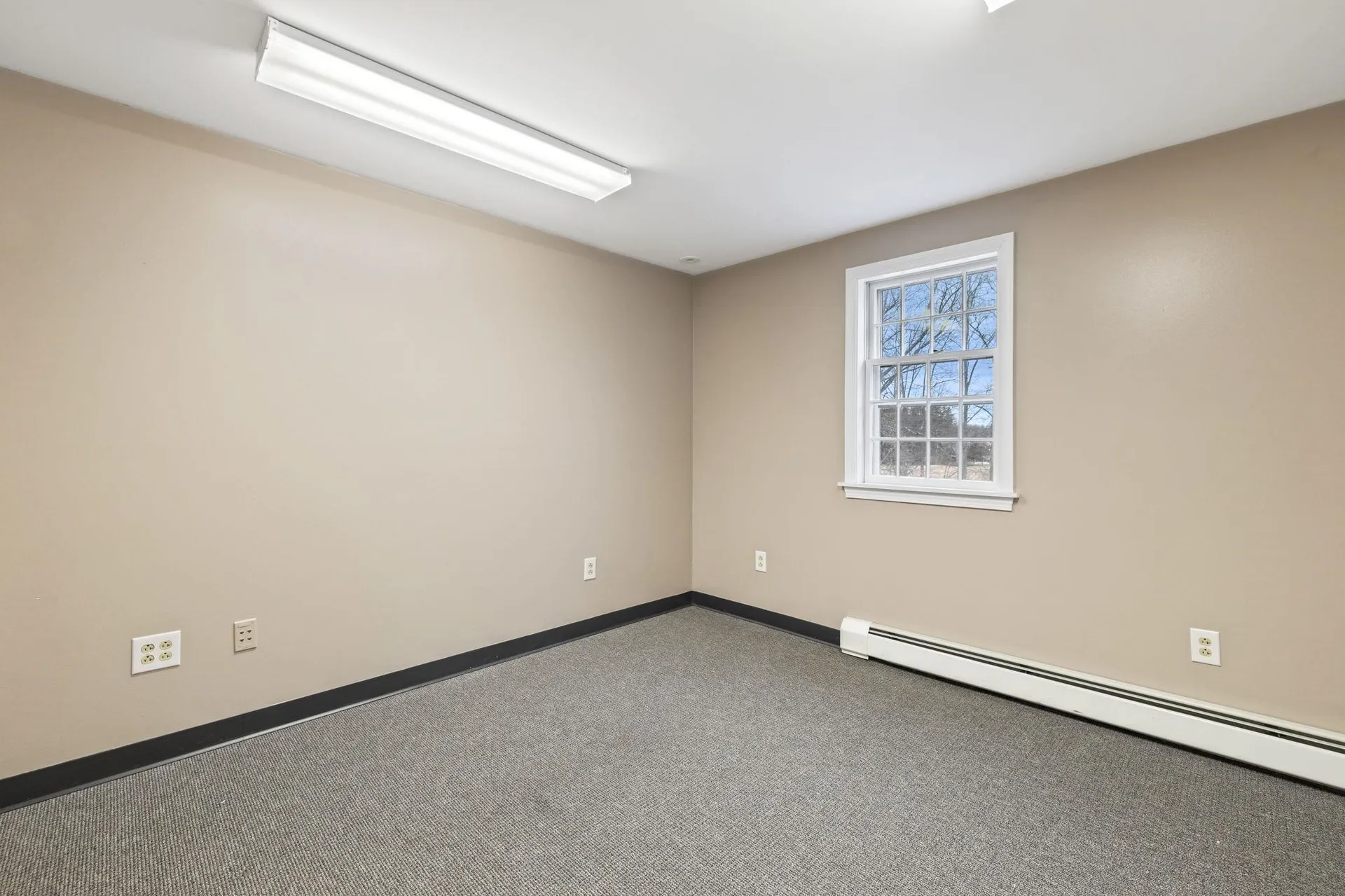 44 Newmarket Road Durham NH 03824