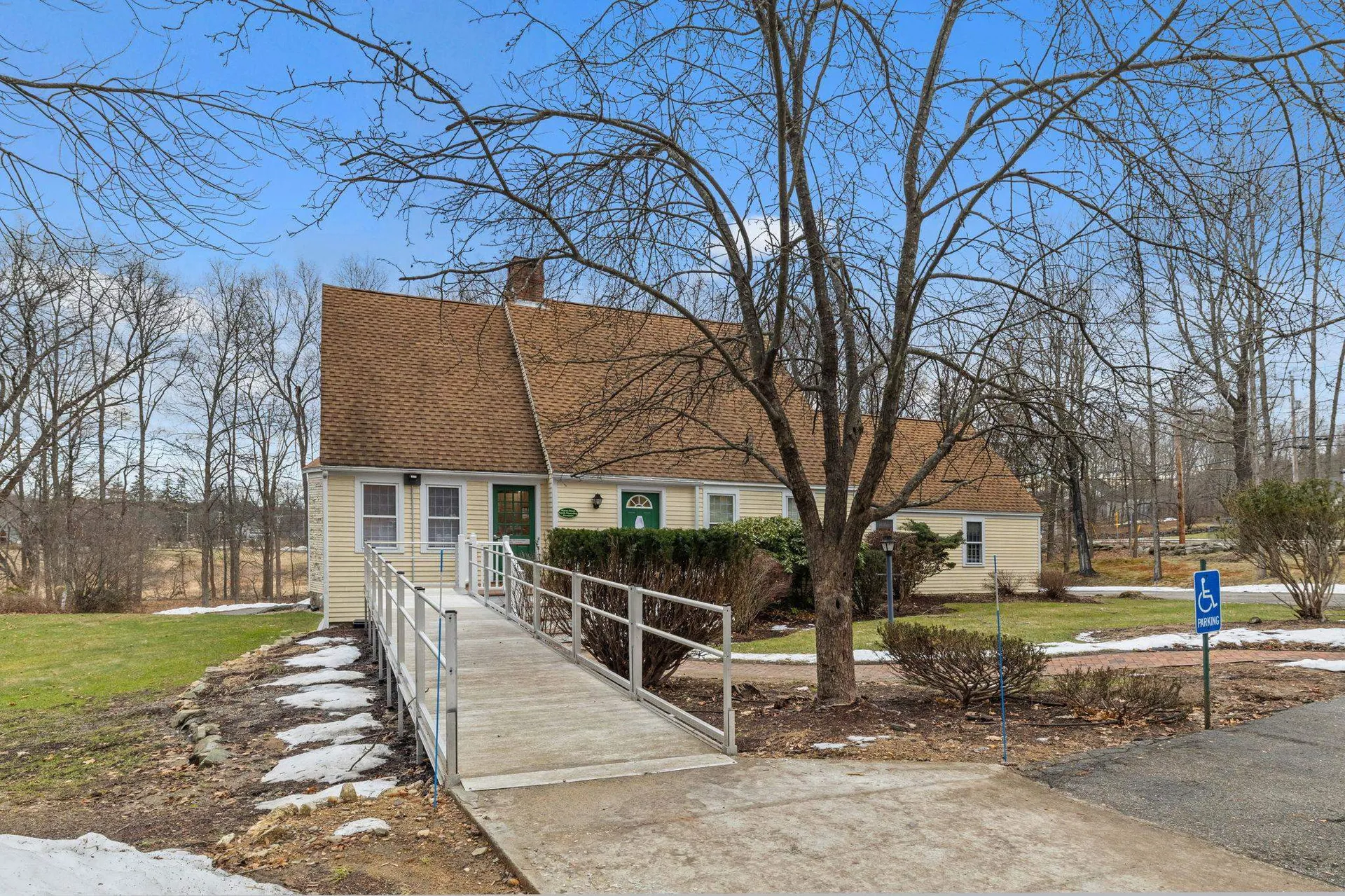 44 Newmarket Road Durham NH 03824