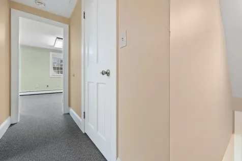 44 Newmarket Road Durham NH 03824