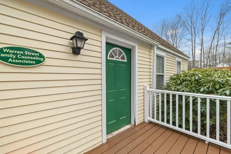 44 Newmarket Road Durham NH 03824