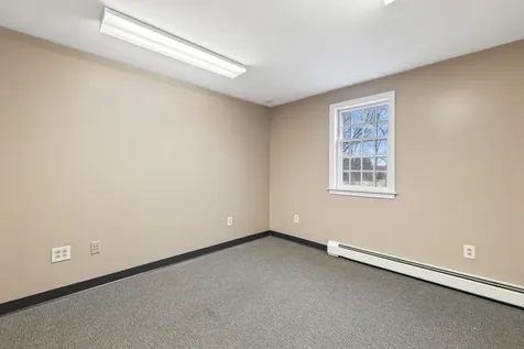 44 Newmarket Road Durham NH 03824