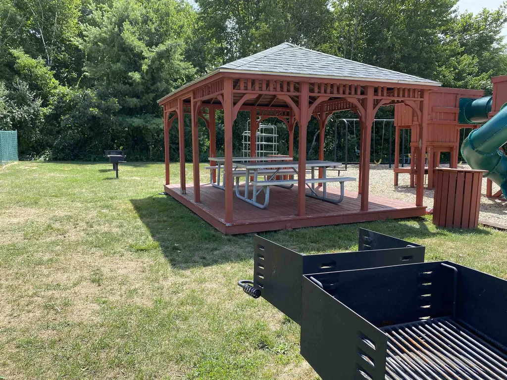 96 Powers Street Milford NH 03055