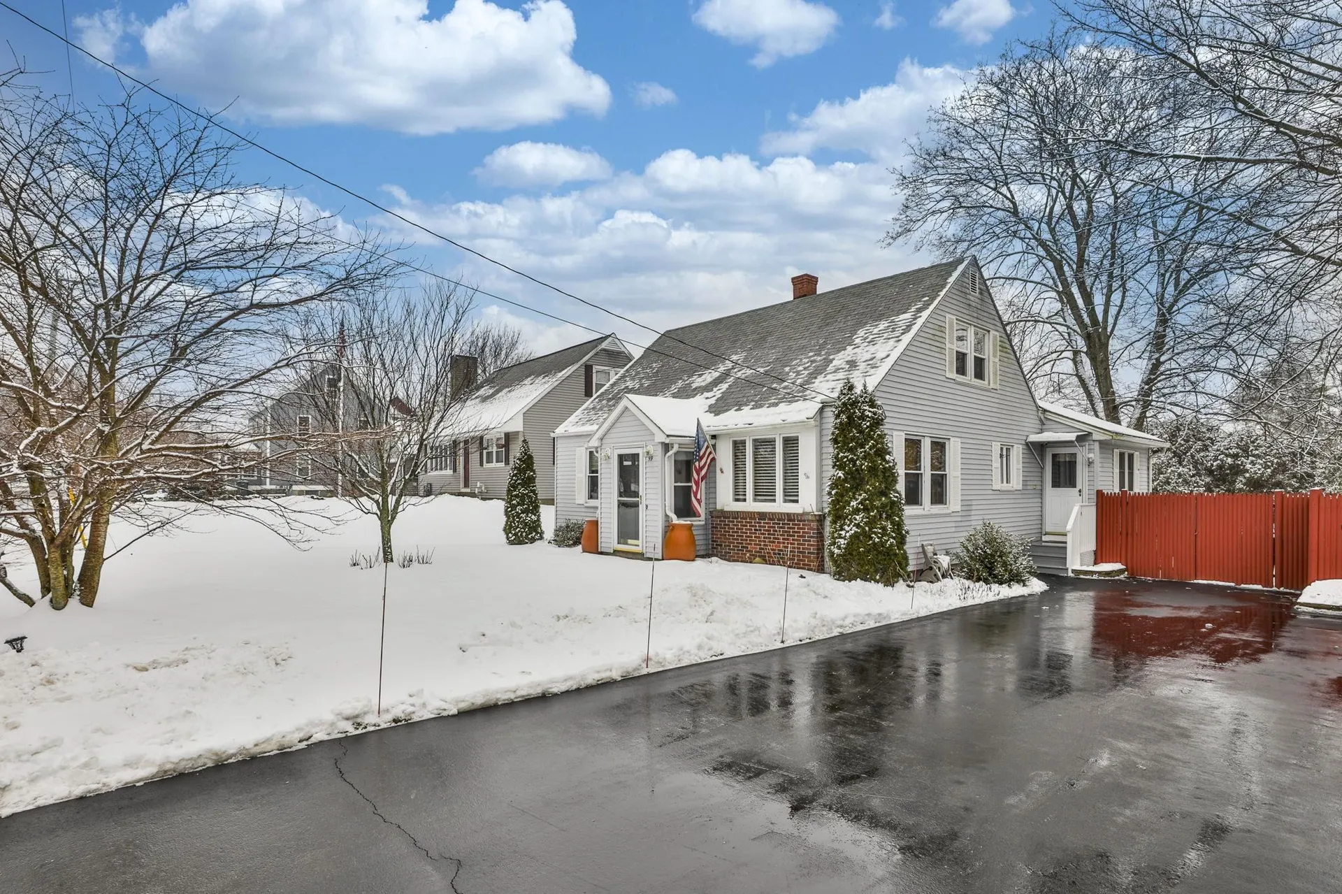 59 S Mammoth Road Manchester NH 03109