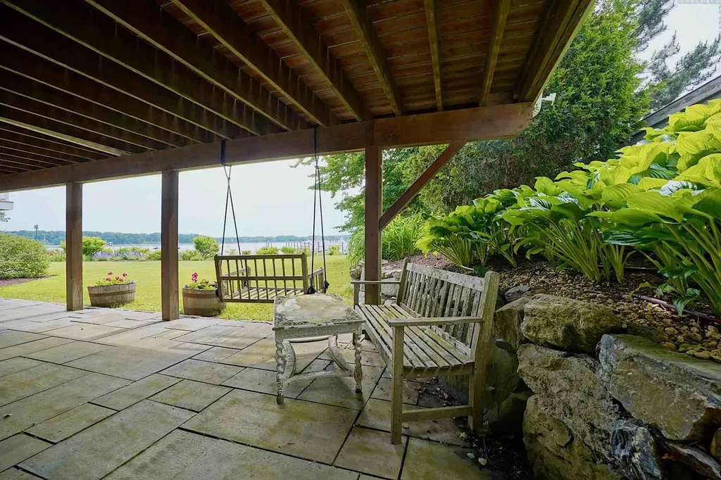 172 Little Harbor Road New Castle NH 03854