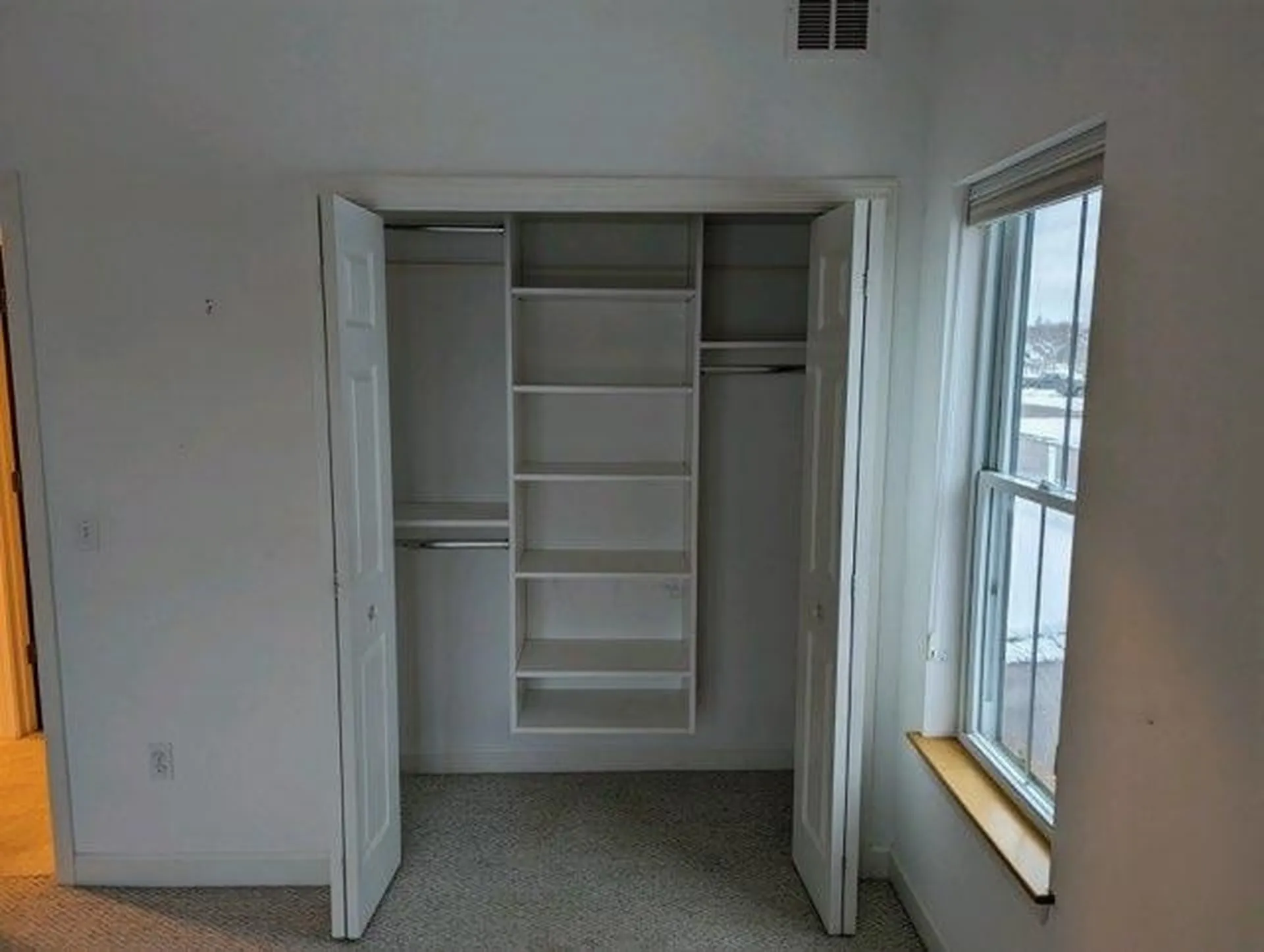 33 Naomis Way Colchester VT 05446