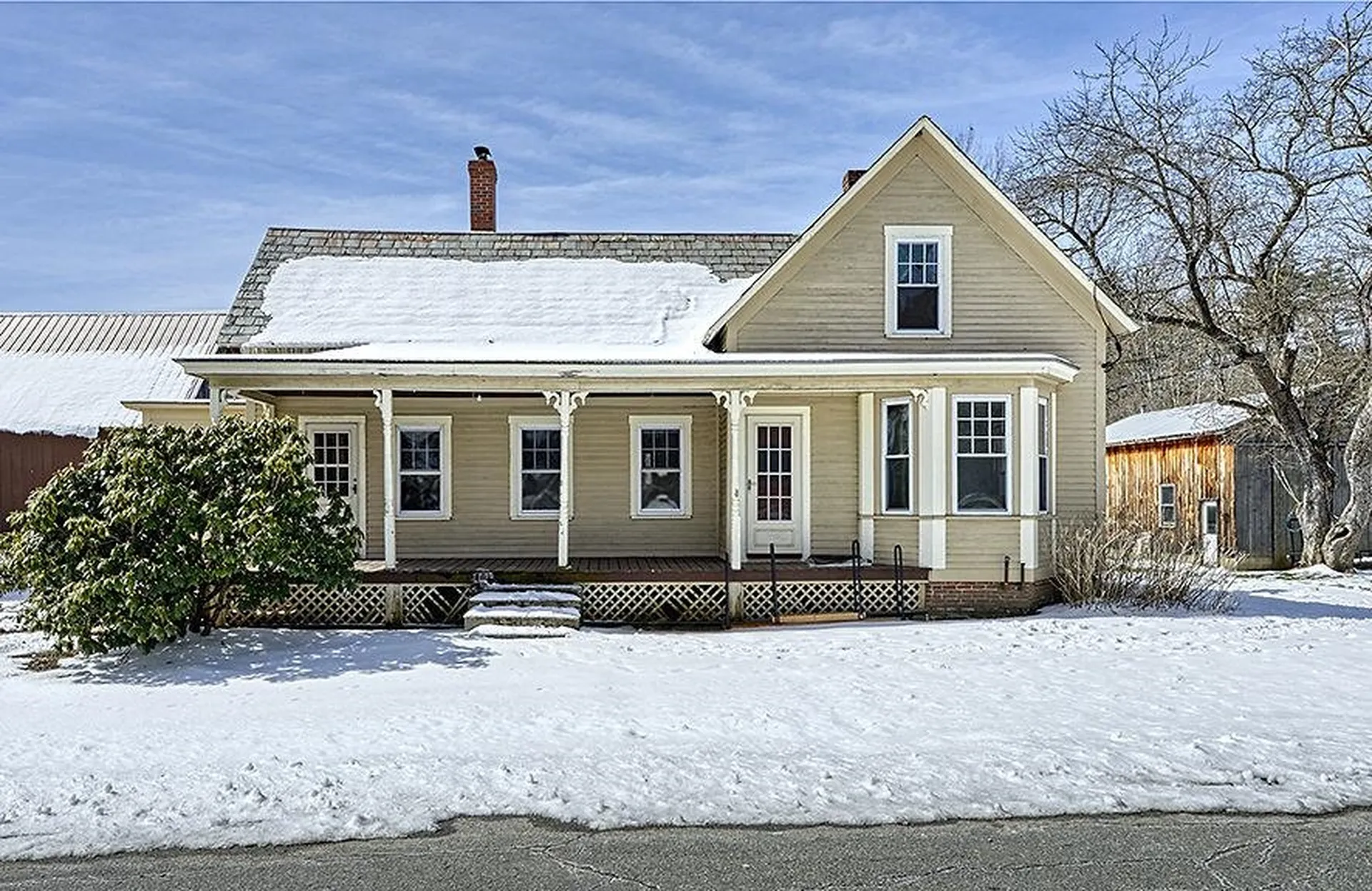 22 Old Chesterfield Road Winchester NH 03470
