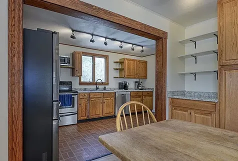22 Old Chesterfield Road Winchester NH 03470