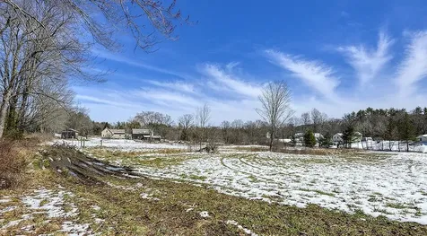 22 Old Chesterfield Road Winchester NH 03470