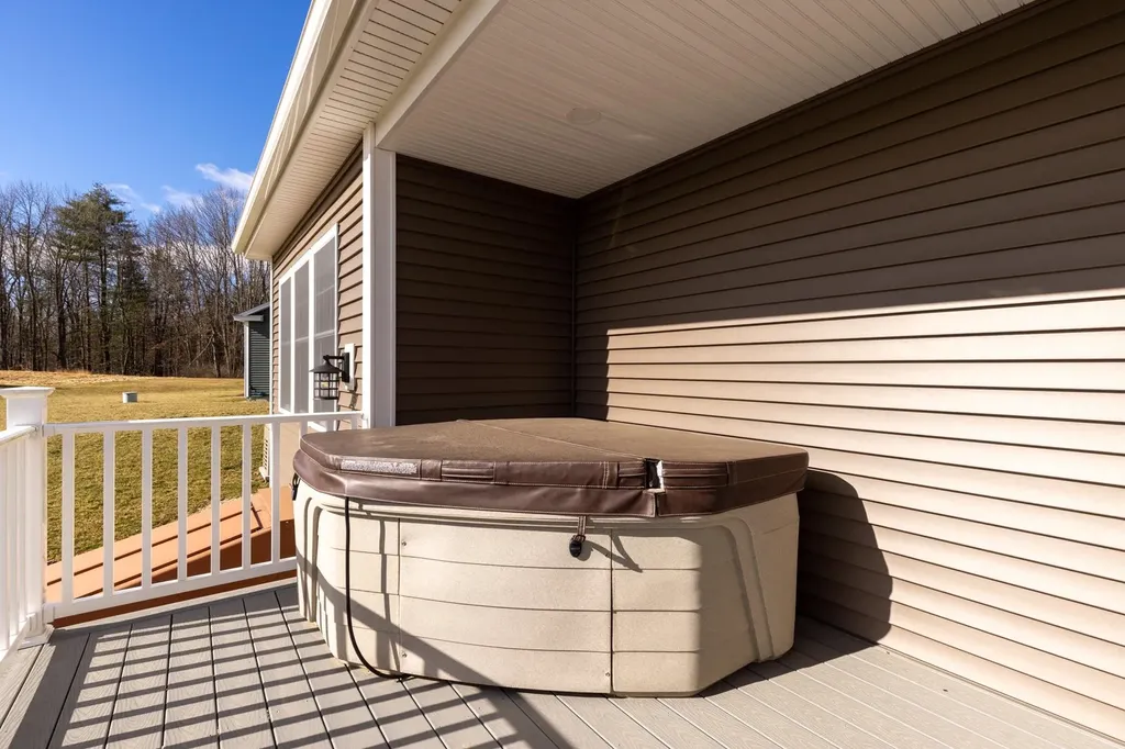 8 Hayden Drive Dover NH 03820