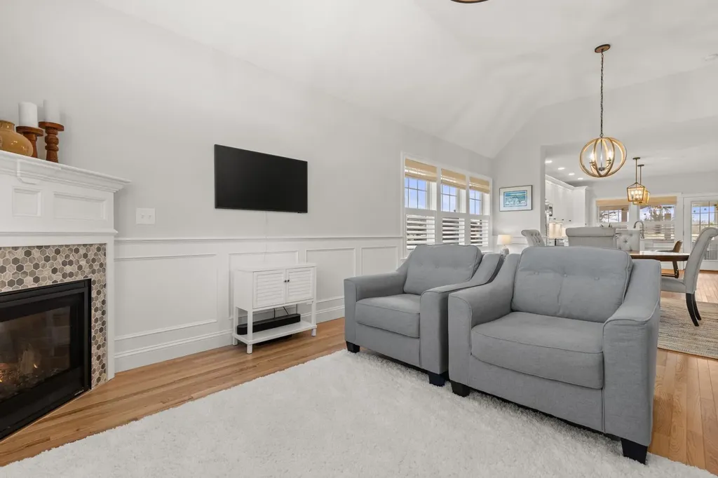 8 Hayden Drive Dover NH 03820