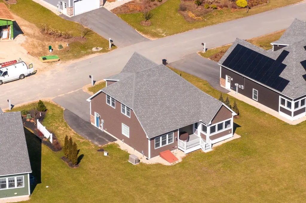 8 Hayden Drive Dover NH 03820