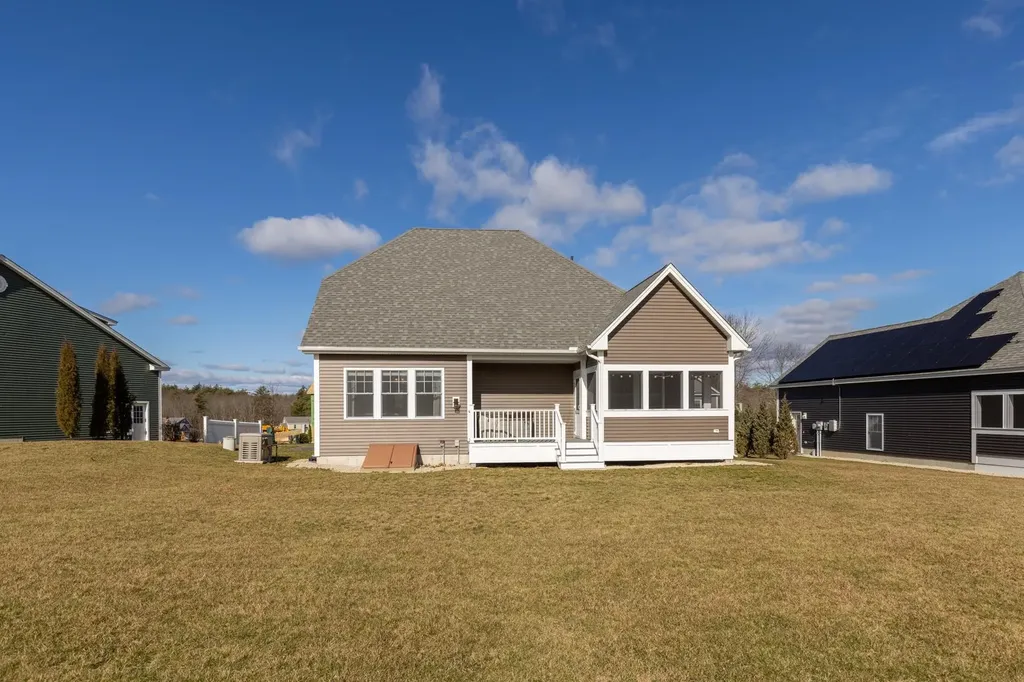 8 Hayden Drive Dover NH 03820