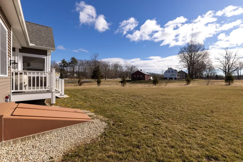 8 Hayden Drive Dover NH 03820