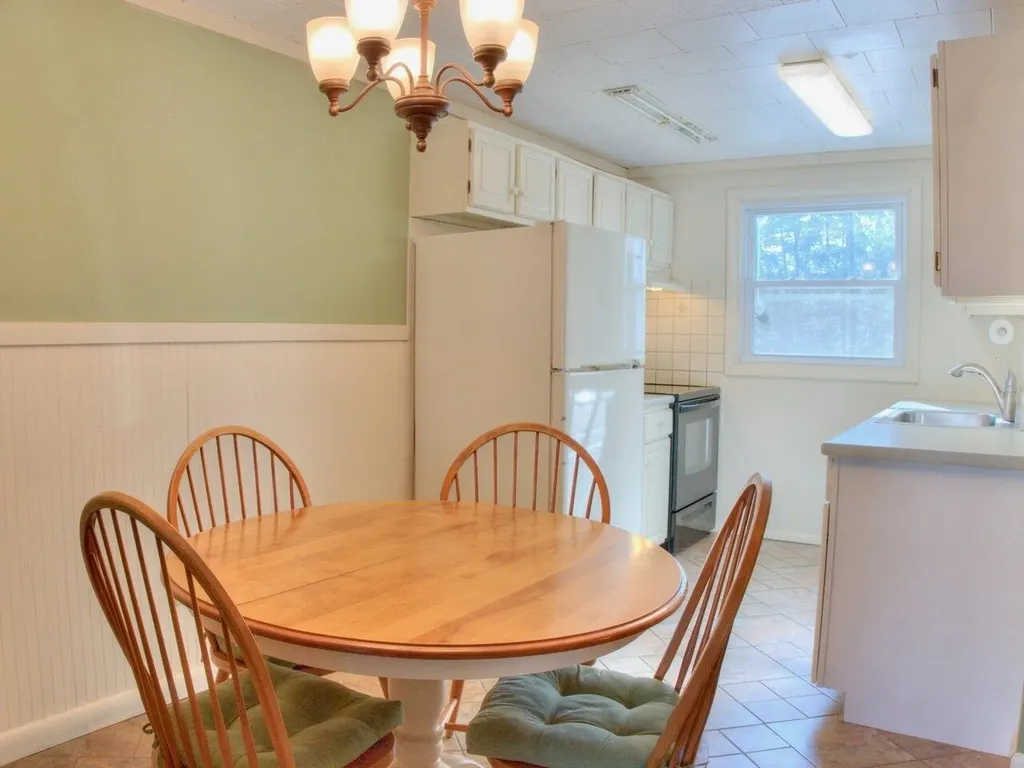 8 Timber Lane South Burlington VT 05403
