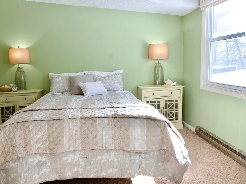 8 Timber Lane South Burlington VT 05403