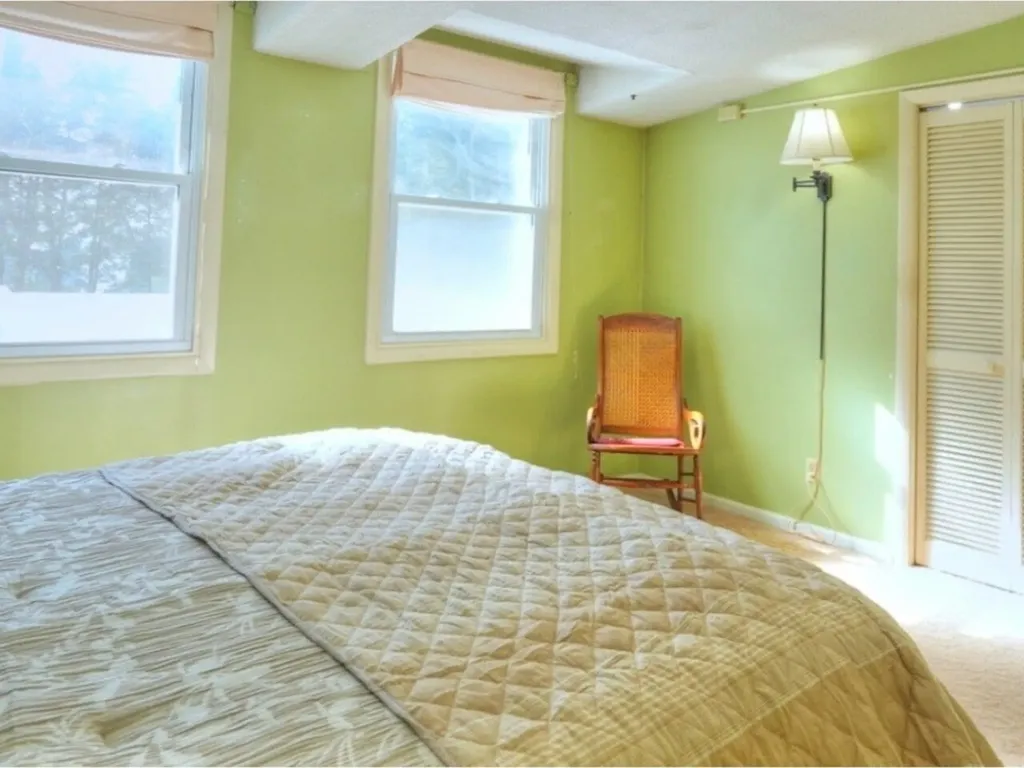 8 Timber Lane South Burlington VT 05403