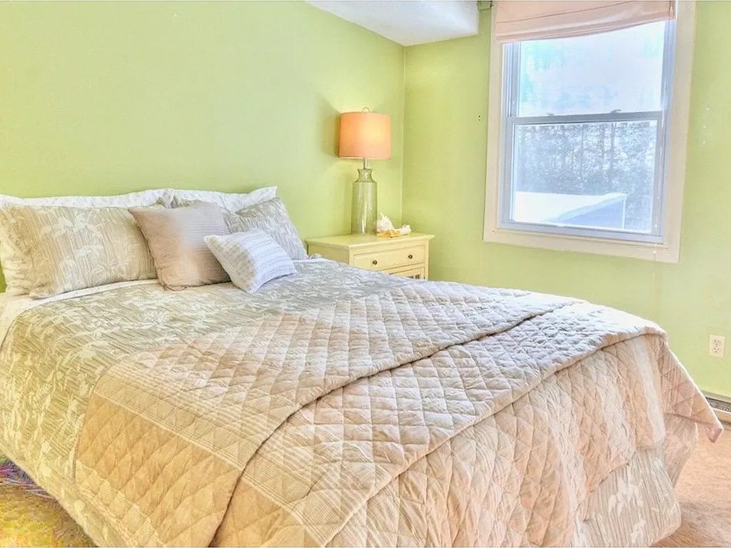 8 Timber Lane South Burlington VT 05403