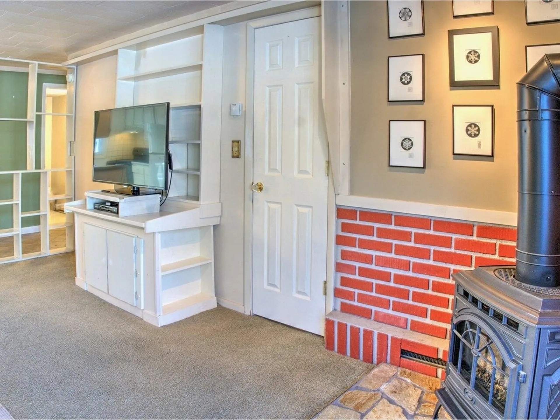 8 Timber Lane South Burlington VT 05403