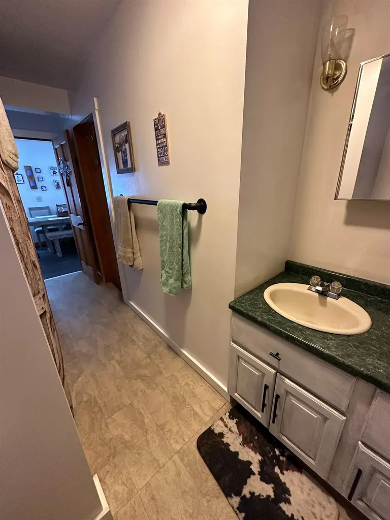 360 North Road Eden VT 05653-9726