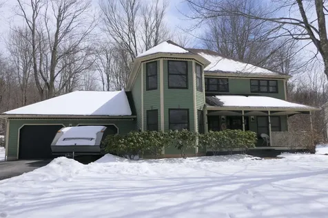 91 Maplewood Avenue Milton VT 05468