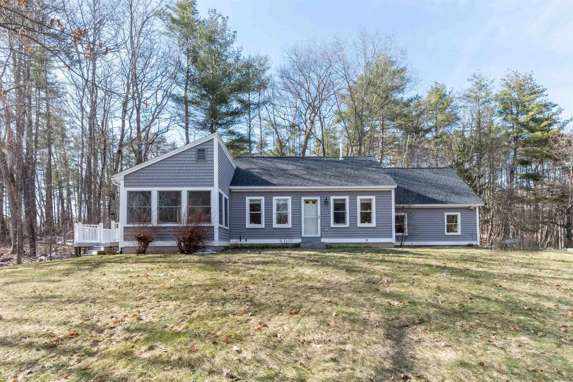 7a Stearns Road Amherst NH 03031