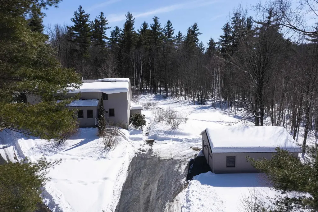 238 Croydon Turnpike Plainfield NH 03781